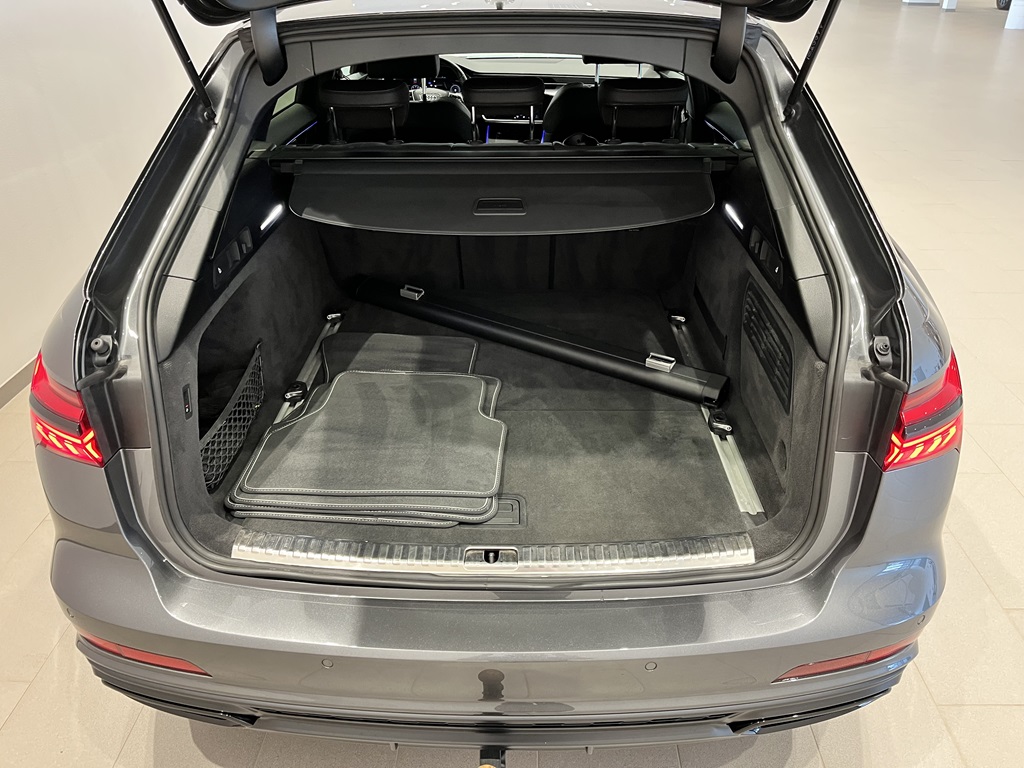 Audi A6 Avant SNJ94Y