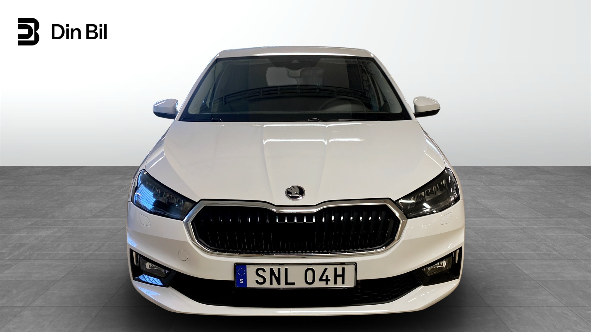 Skoda Fabia SNL04H