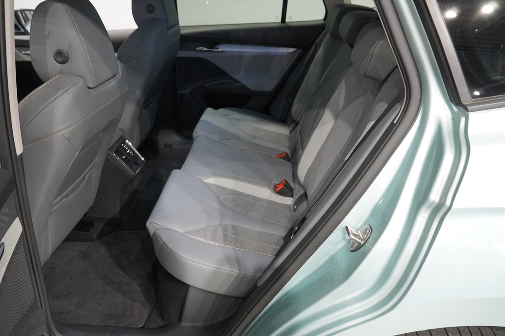 Skoda Enyaq SNP96W