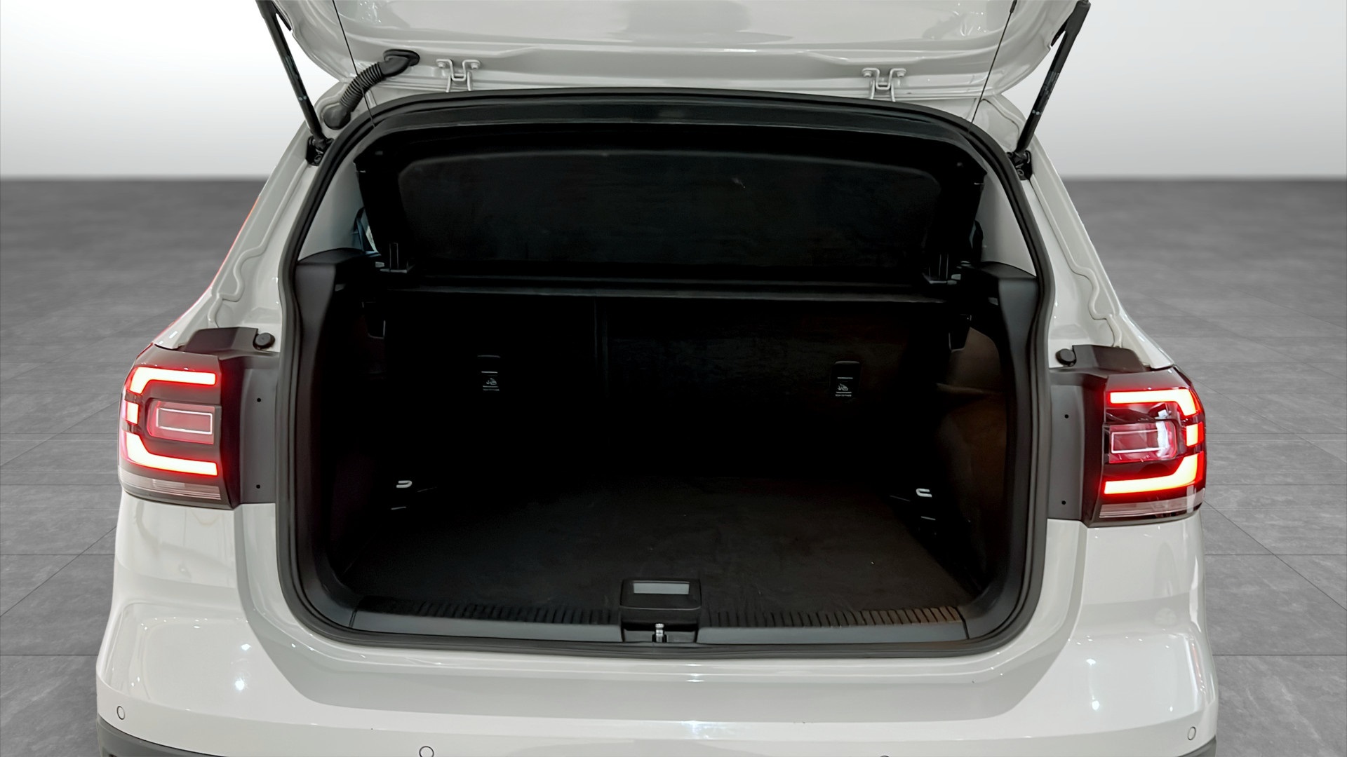 Volkswagen T-Cross SOC40G