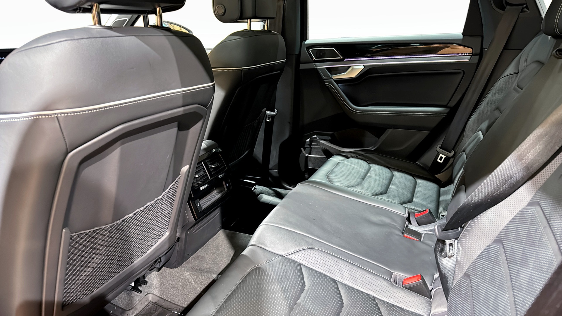Volkswagen Touareg SOH42S