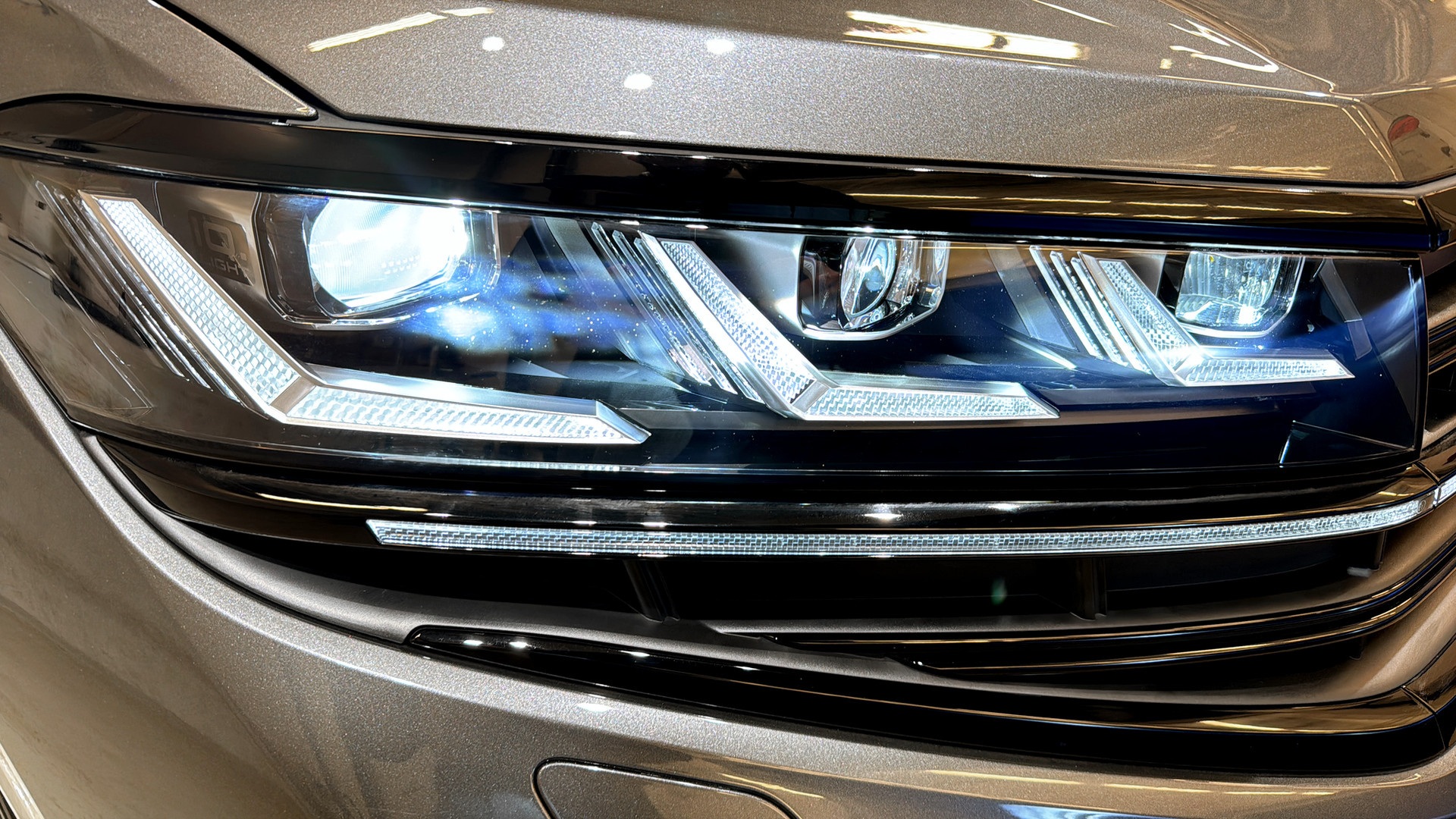 Volkswagen Touareg SOH42S