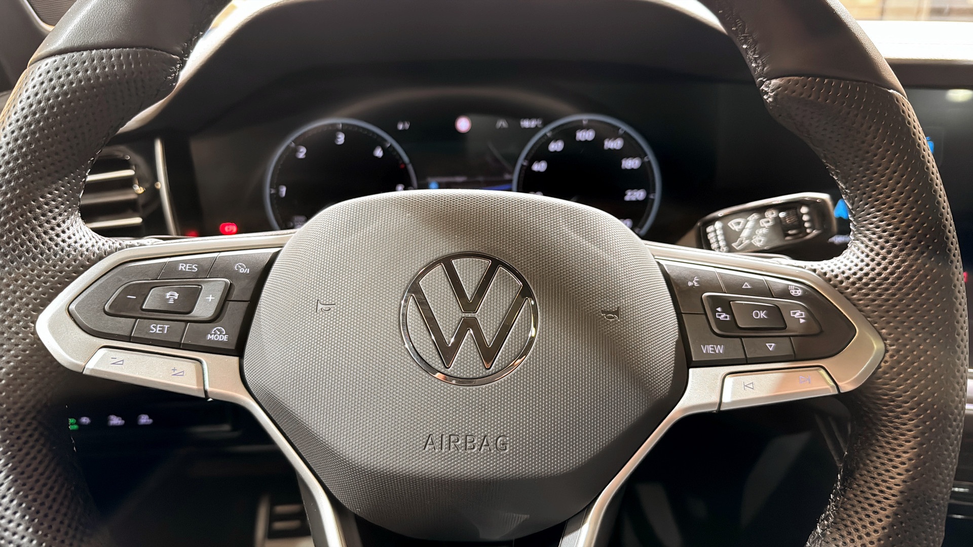 Volkswagen Touareg SOH42S