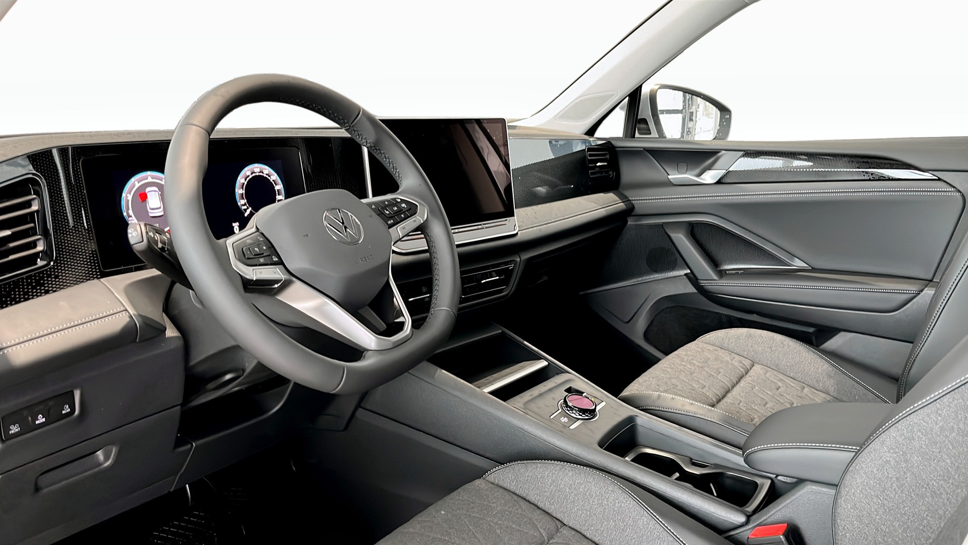 Volkswagen Tiguan SOJ11P