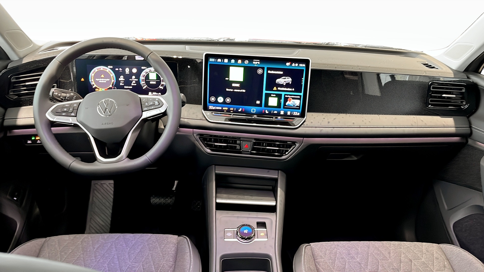 Volkswagen Tiguan SOJ11P