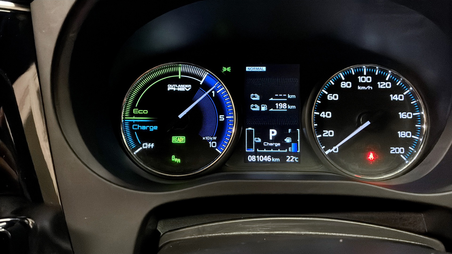 Mitsubishi Outlander SOY55L