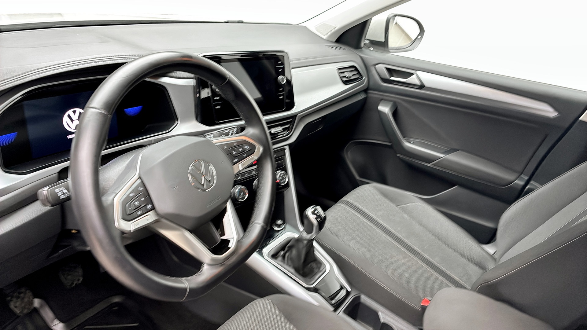 Volkswagen T-Roc SPJ02J