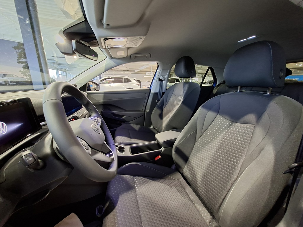 Volkswagen T-Roc SPN67P