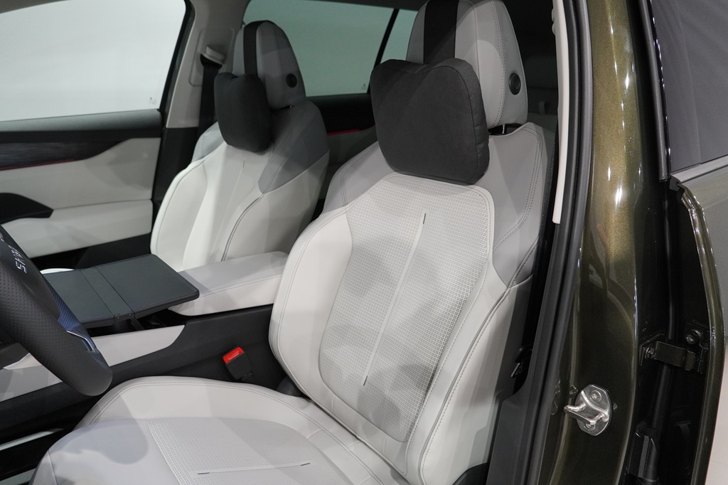 Skoda Peaq SPS41F