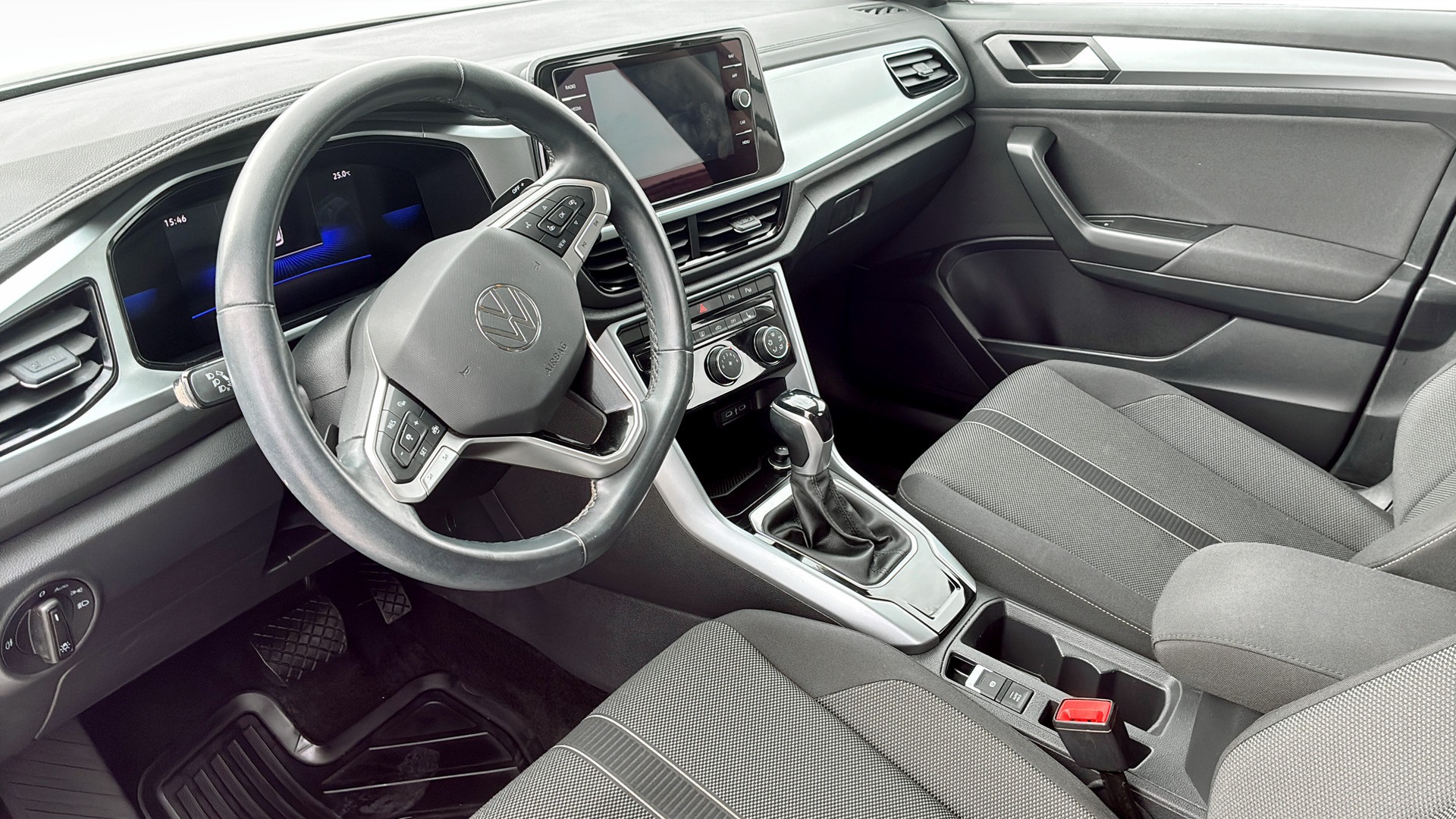Volkswagen T-Roc SPT67N