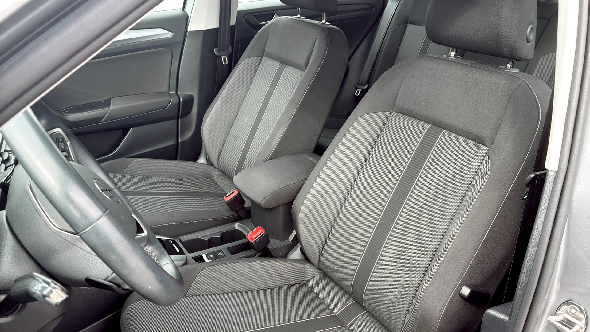 Volkswagen T-Roc SPT67N