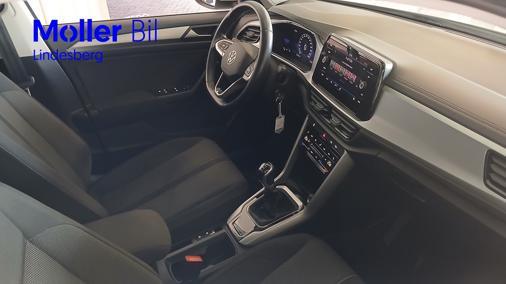 Volkswagen T-Roc SRA28J
