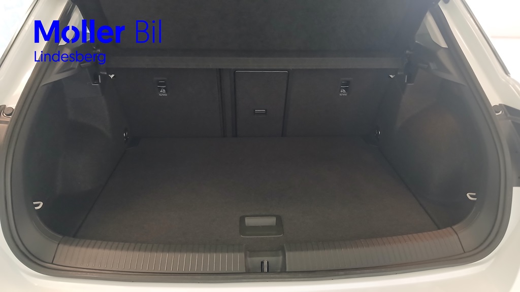 Volkswagen T-Roc SRA28J