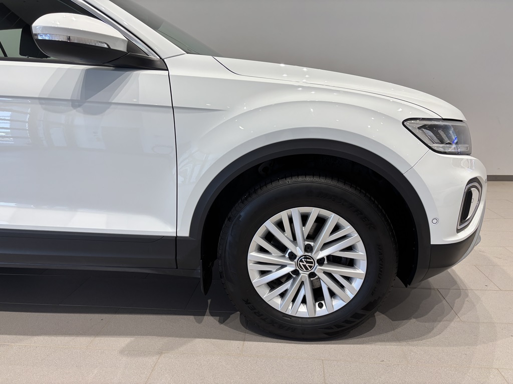 Volkswagen T-Roc SRA29A