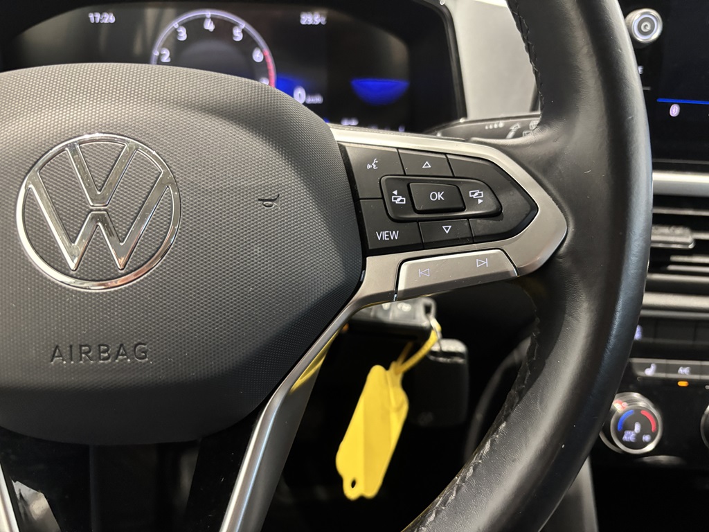 Volkswagen T-Roc SRA29A