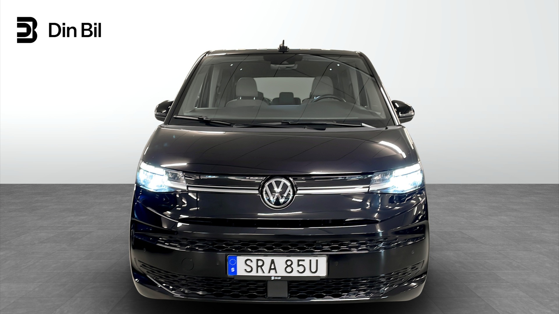 Volkswagen Multivan SRA85U
