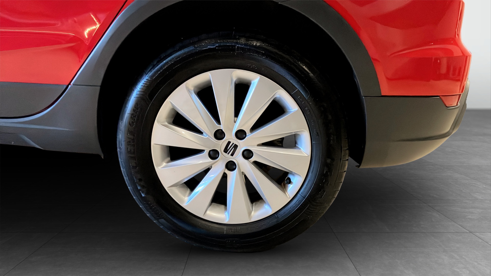 SEAT Arona SRA92N