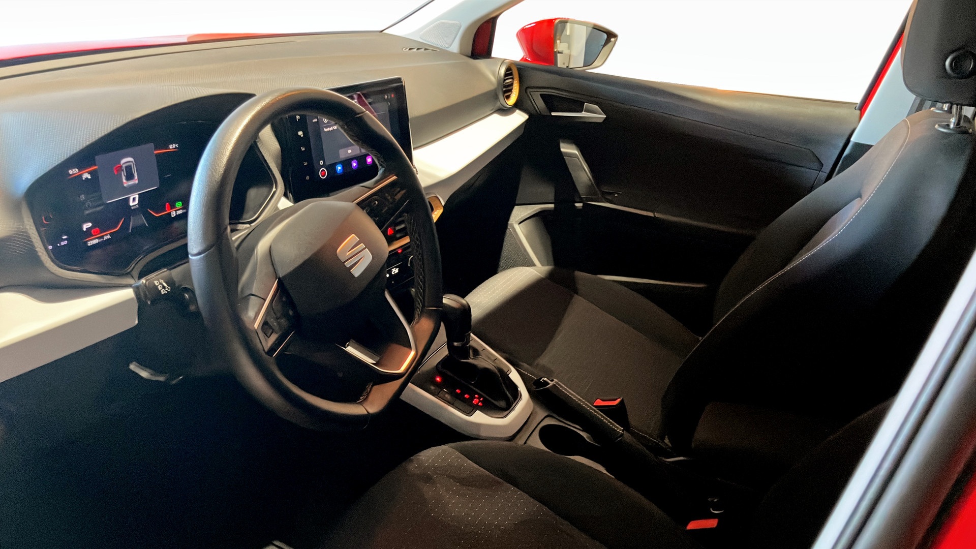 SEAT Arona SRA92N