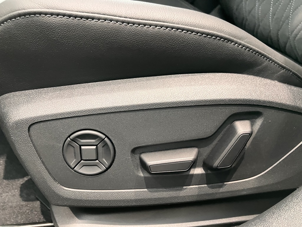Audi A5 Avant SRB79J