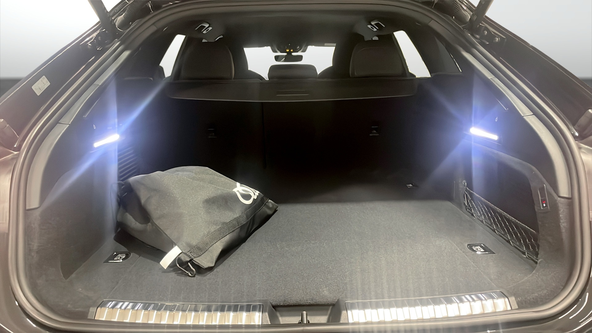 Audi A6 Avant SRJ12C