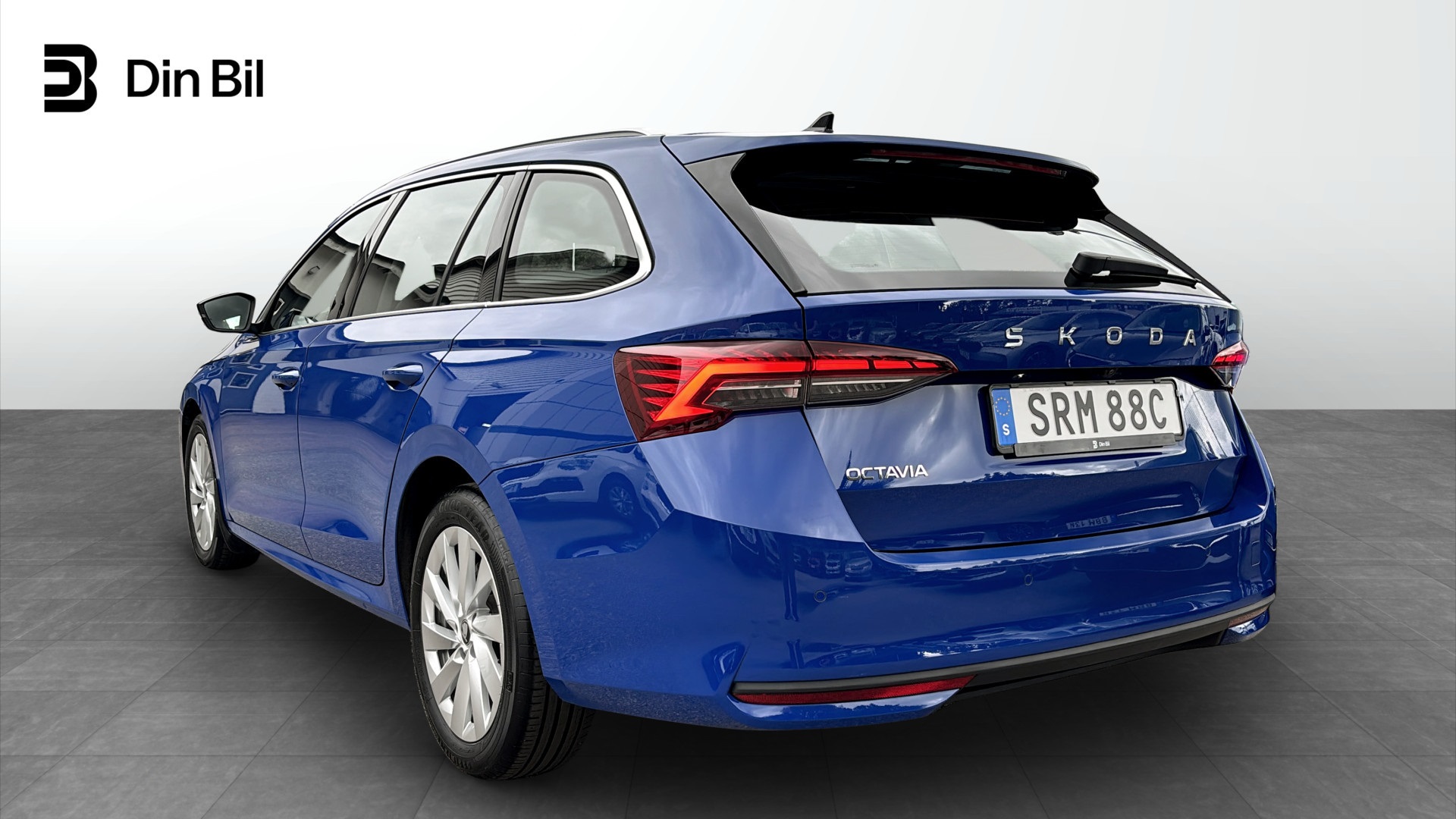 Skoda Octavia Combi SRM88C
