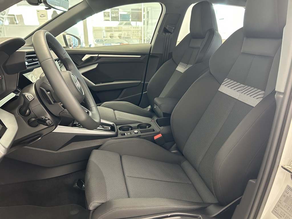 Audi A3 Sportback SRN41Y