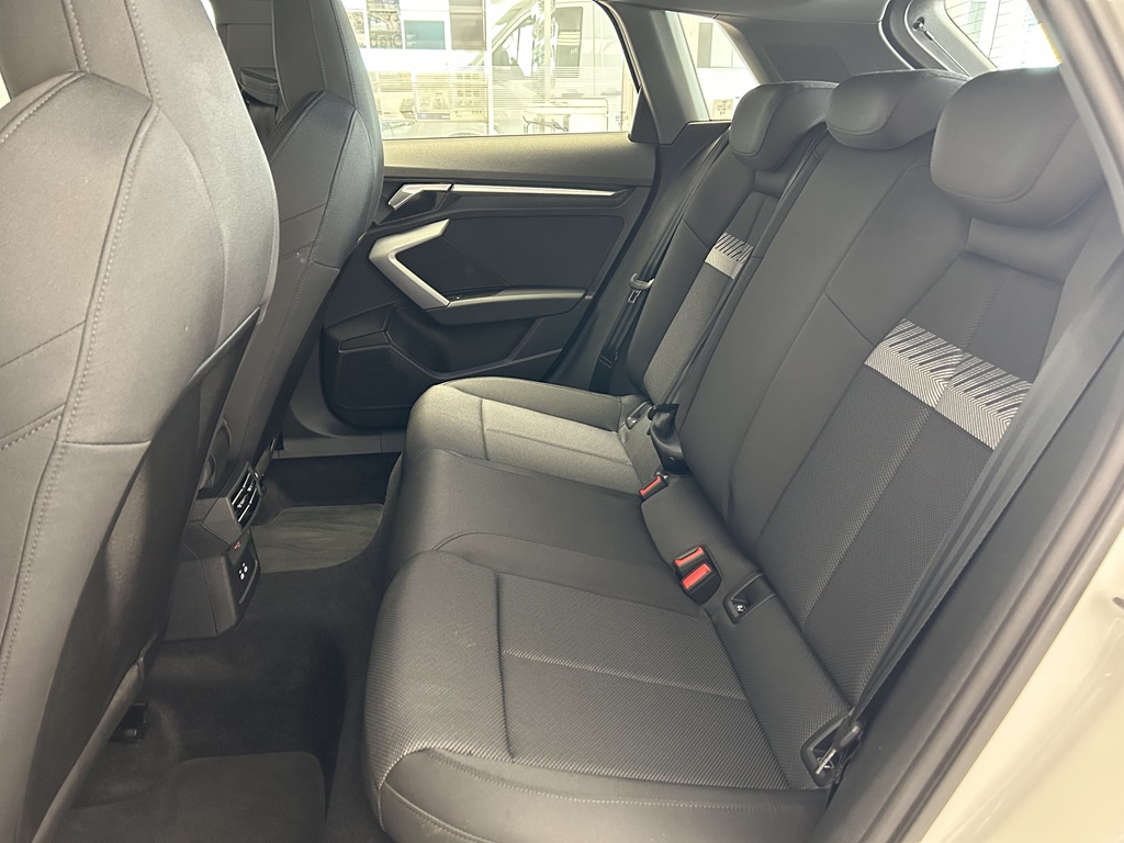 Audi A3 Sportback SRN41Y