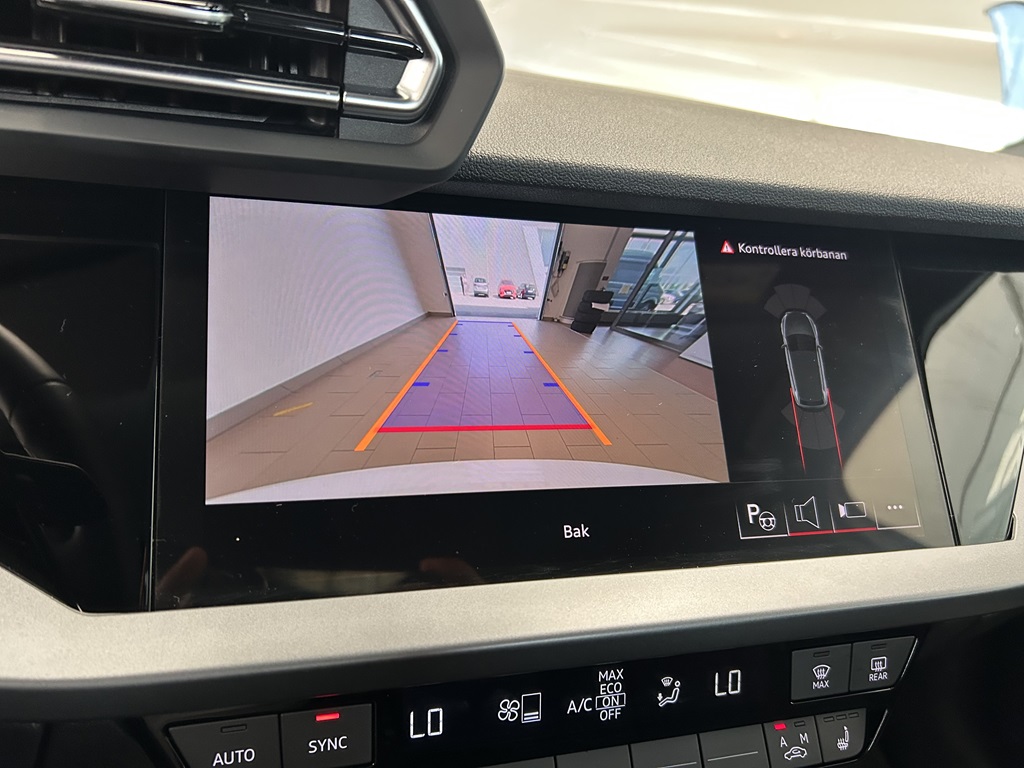 Audi A3 Sportback SRN41Y