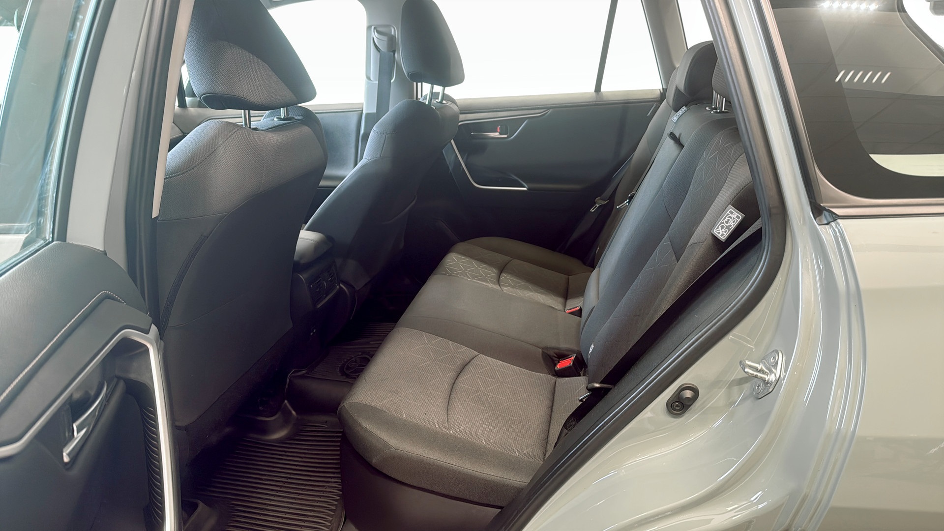 Toyota RAV4 SSC27B