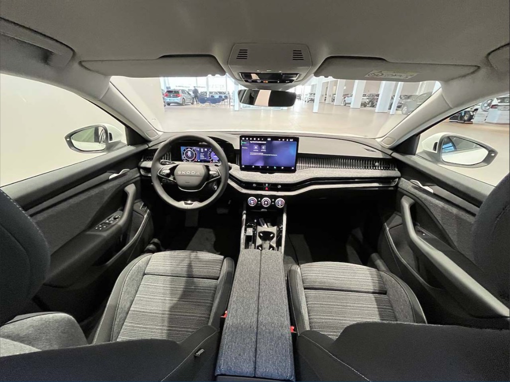 Skoda Superb SSS88P