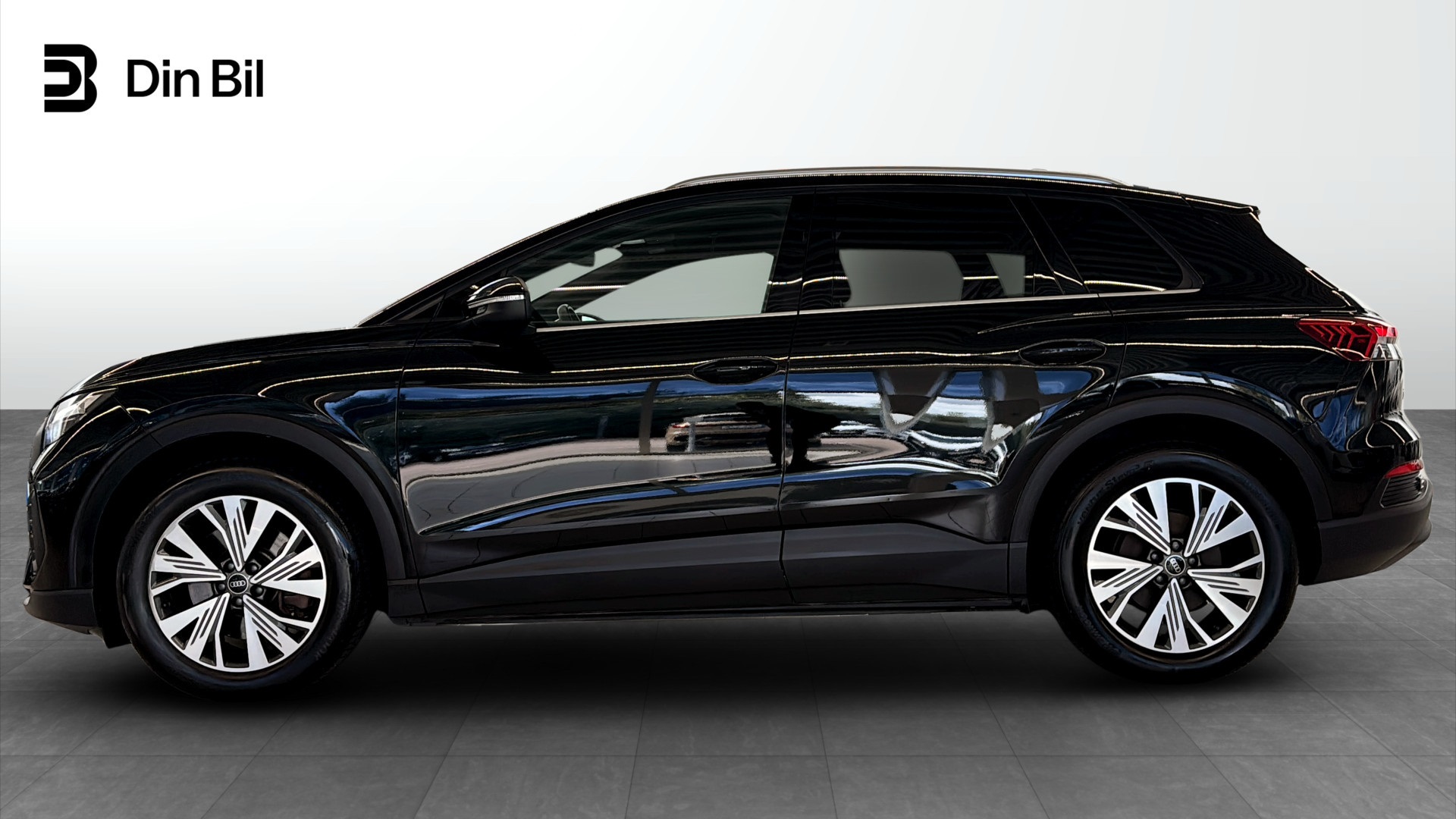 Audi Q4 e-tron STN67N