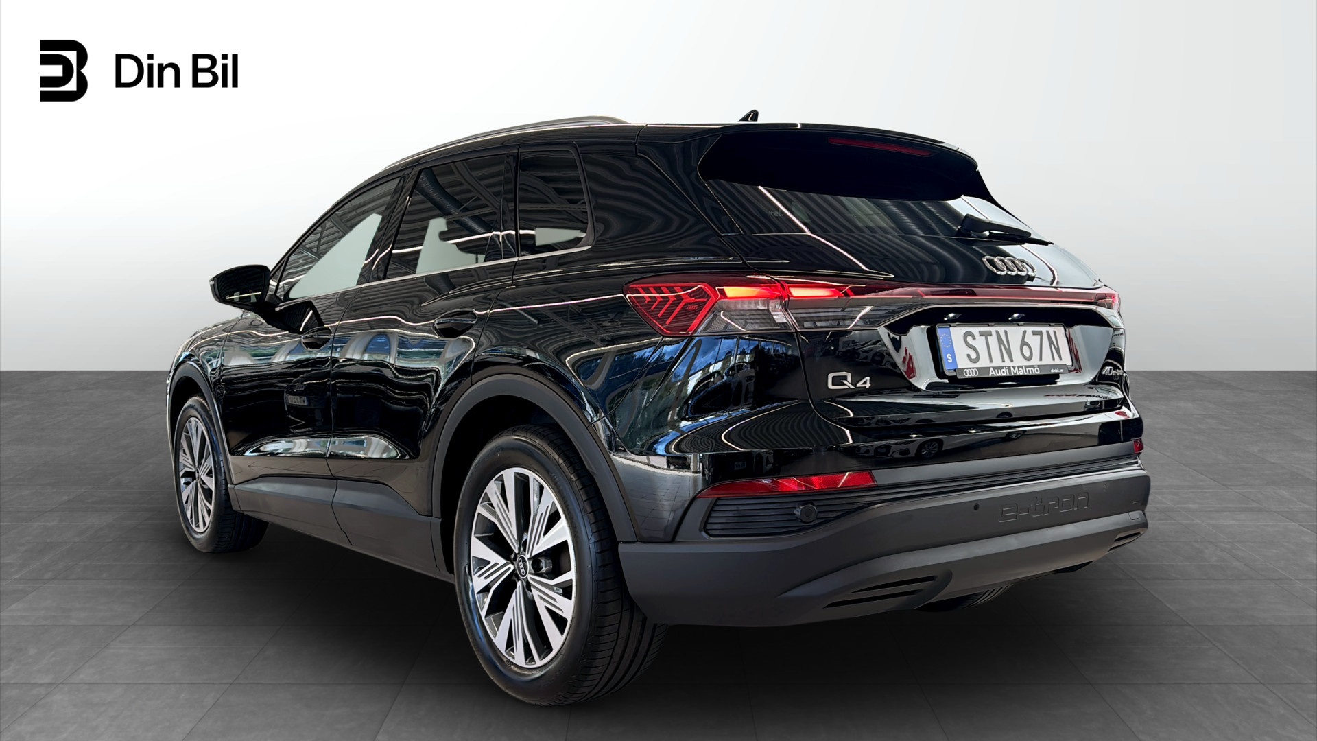 Audi Q4 e-tron STN67N