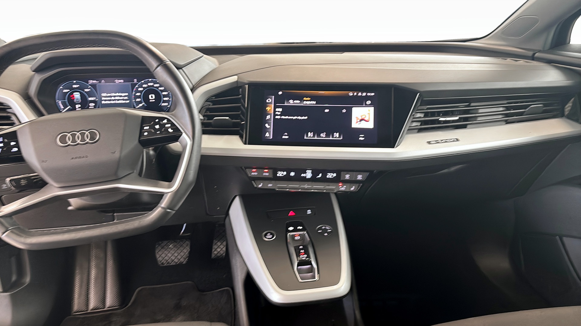 Audi Q4 e-tron STN67N