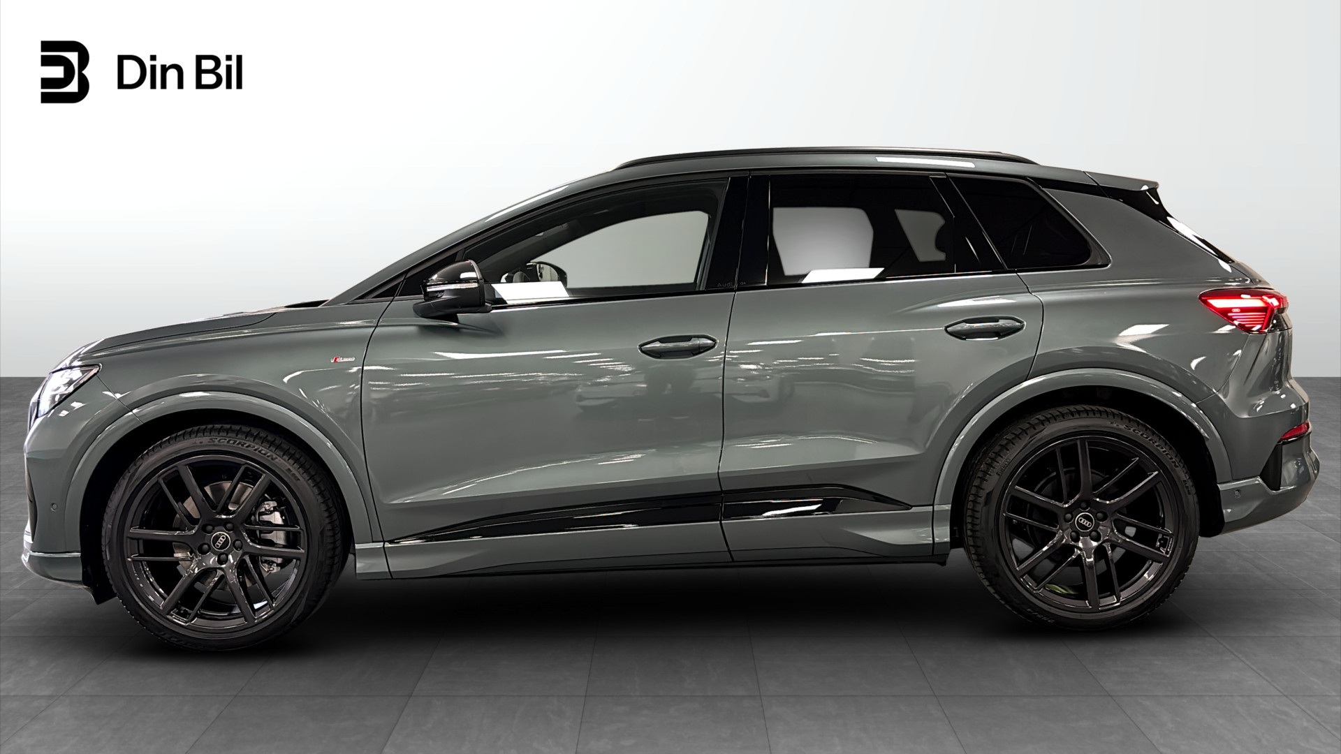 Audi Q4 Sportback e-tron STS87Y