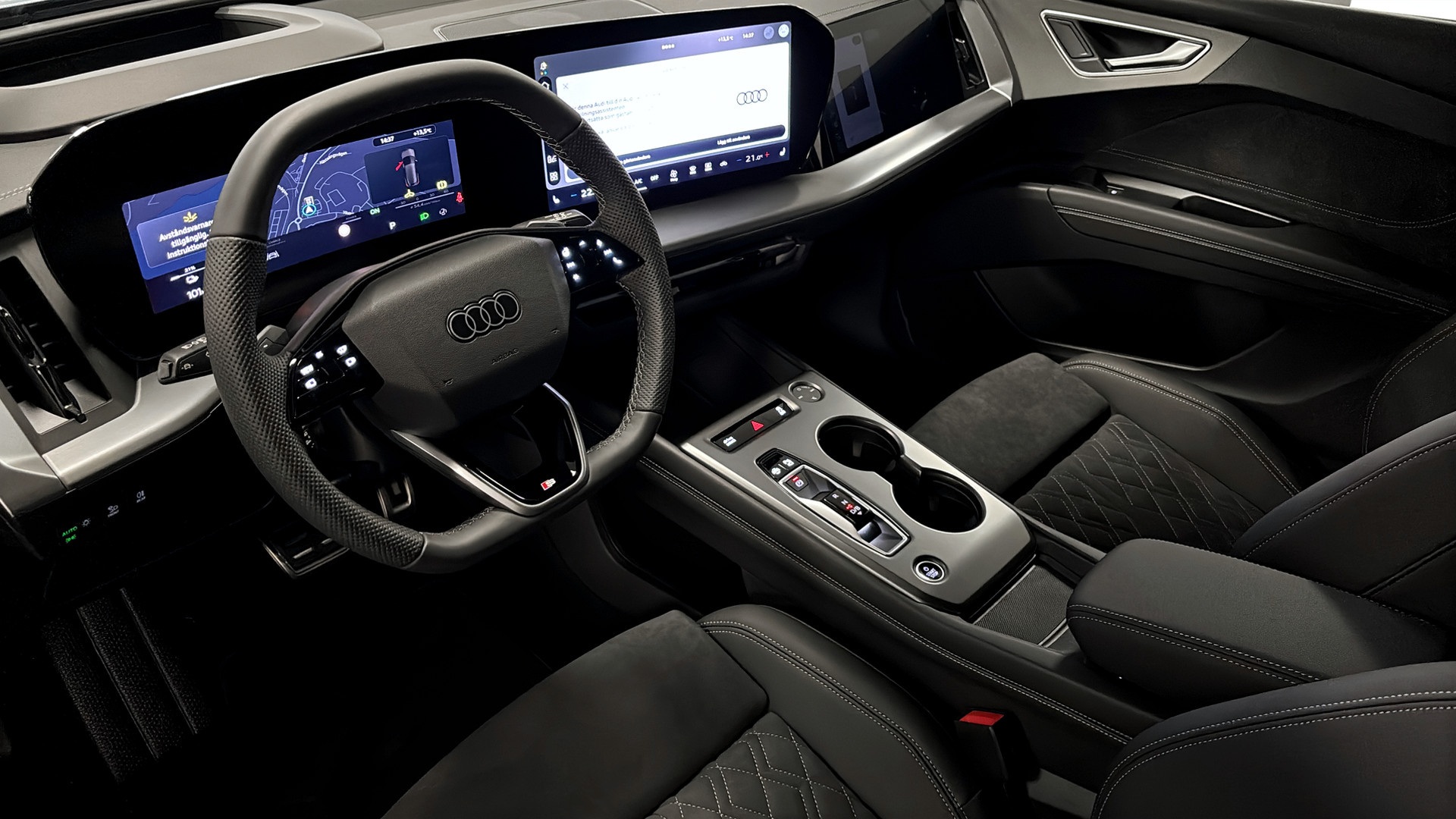 Audi Q4 Sportback e-tron STS87Y