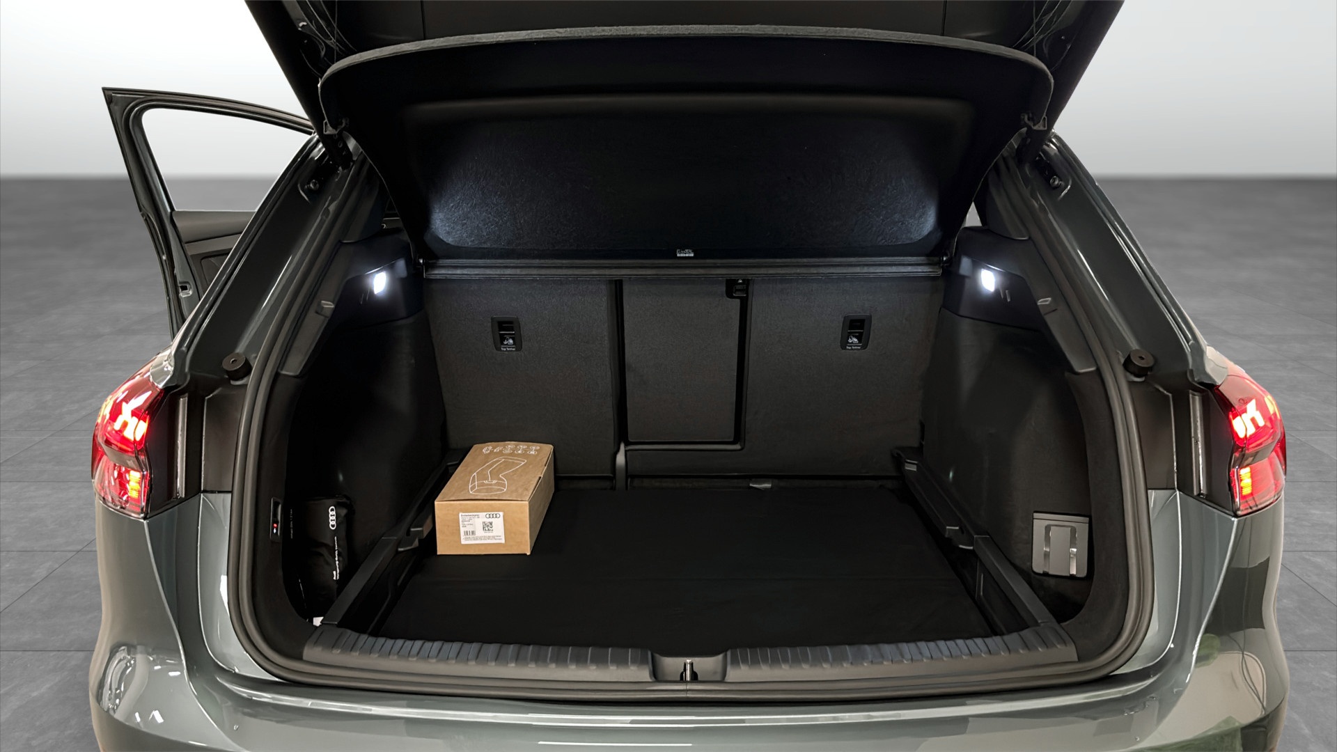 Audi Q4 Sportback e-tron STS87Y