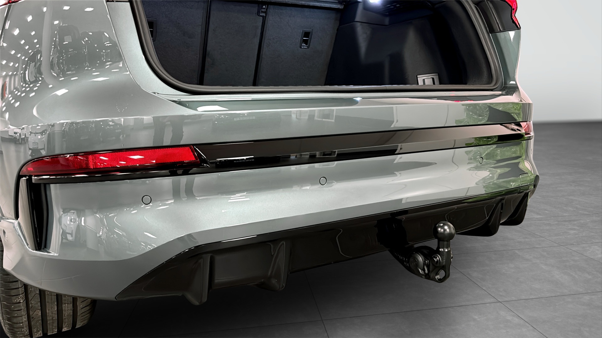 Audi Q4 Sportback e-tron STS87Y