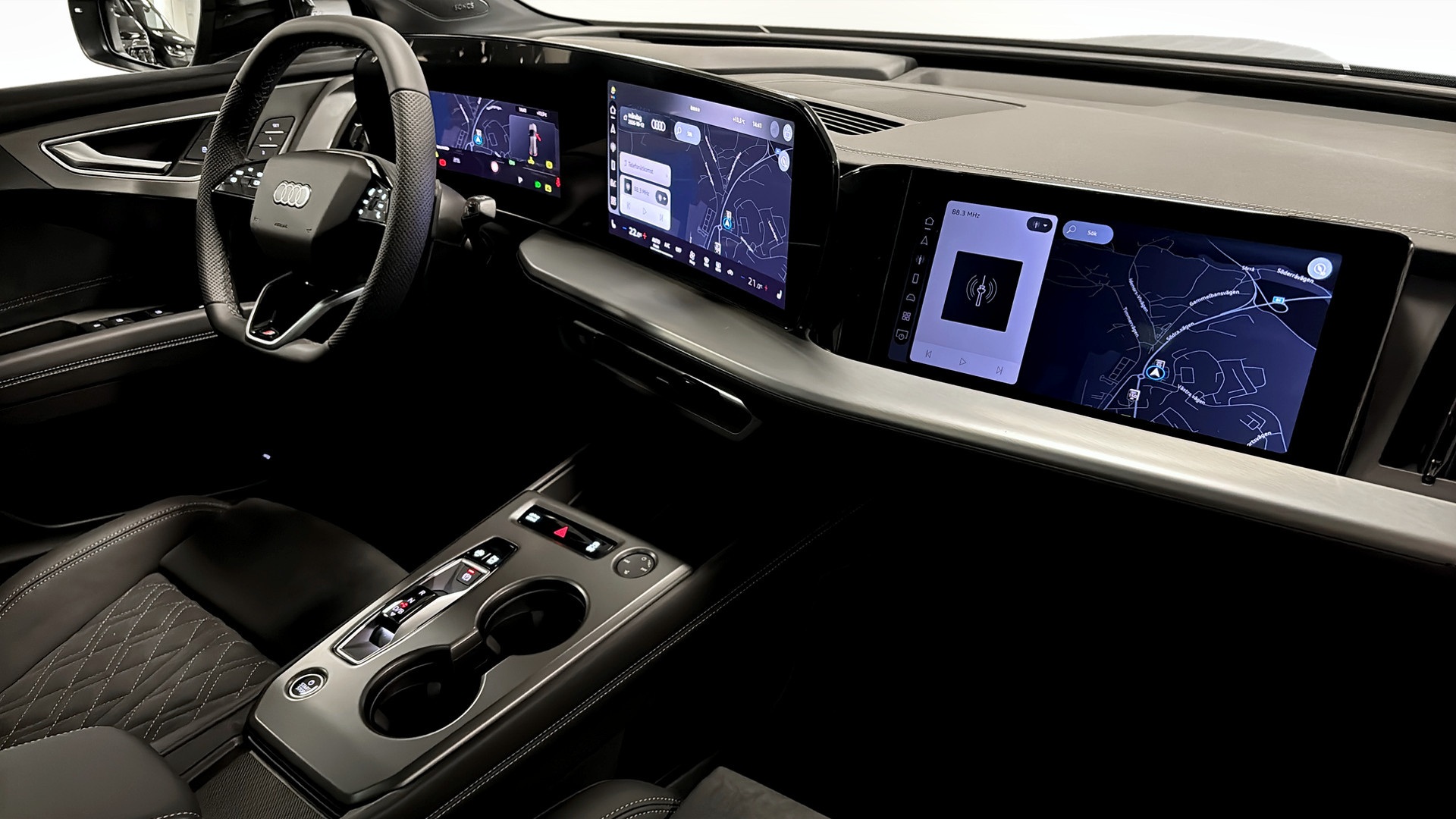 Audi Q4 Sportback e-tron STS87Y