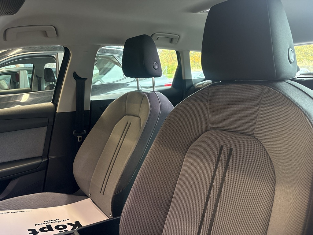 SEAT Leon Sportstourer SUK03U