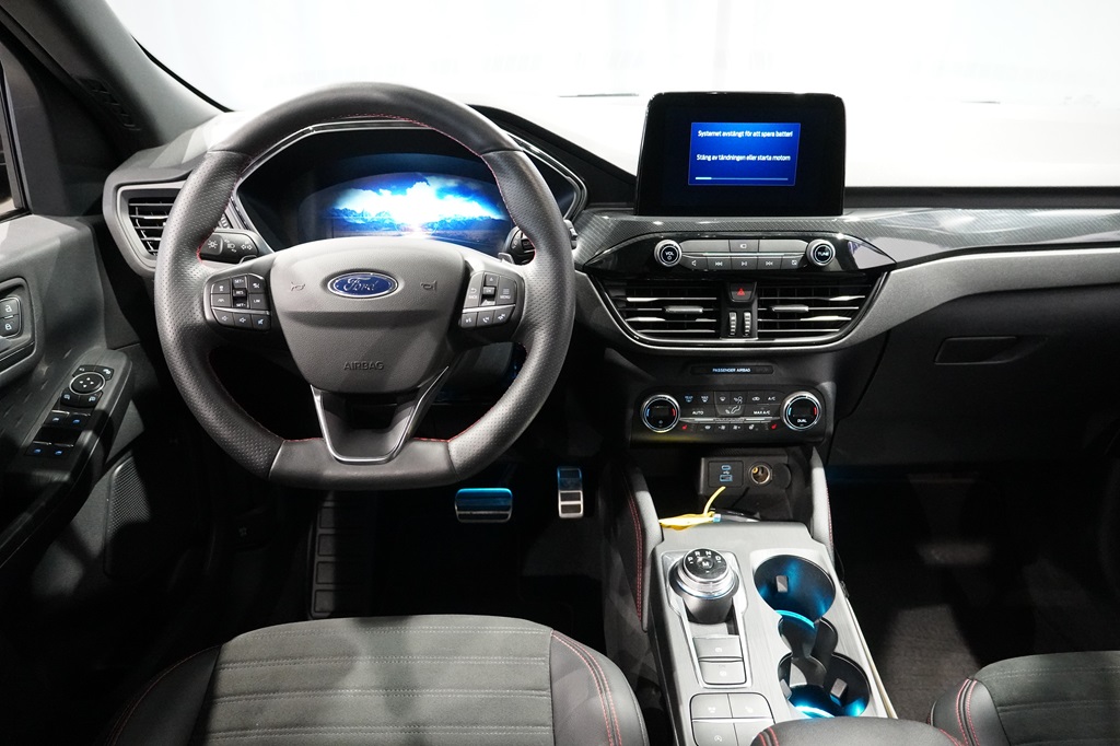 Ford Kuga SWU57M