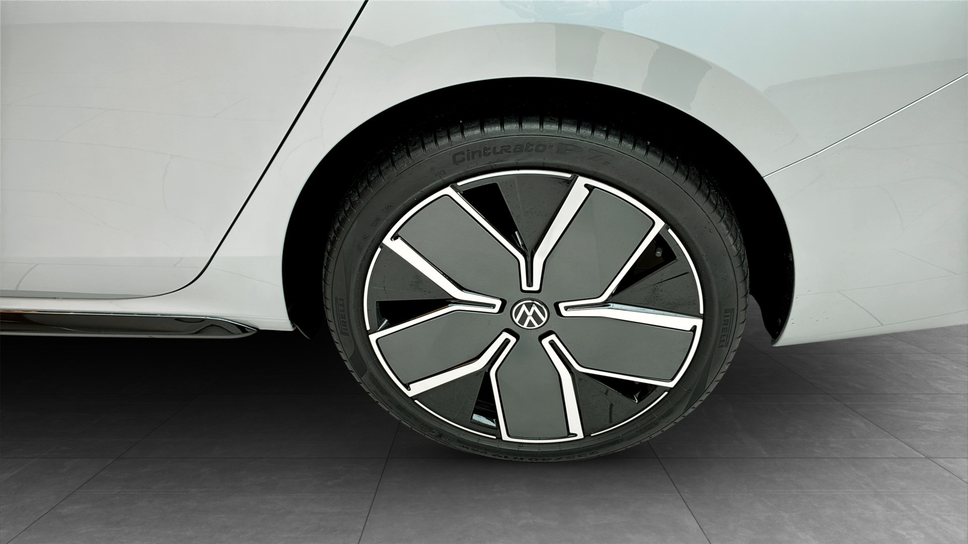 Volkswagen Passat SXJ07P