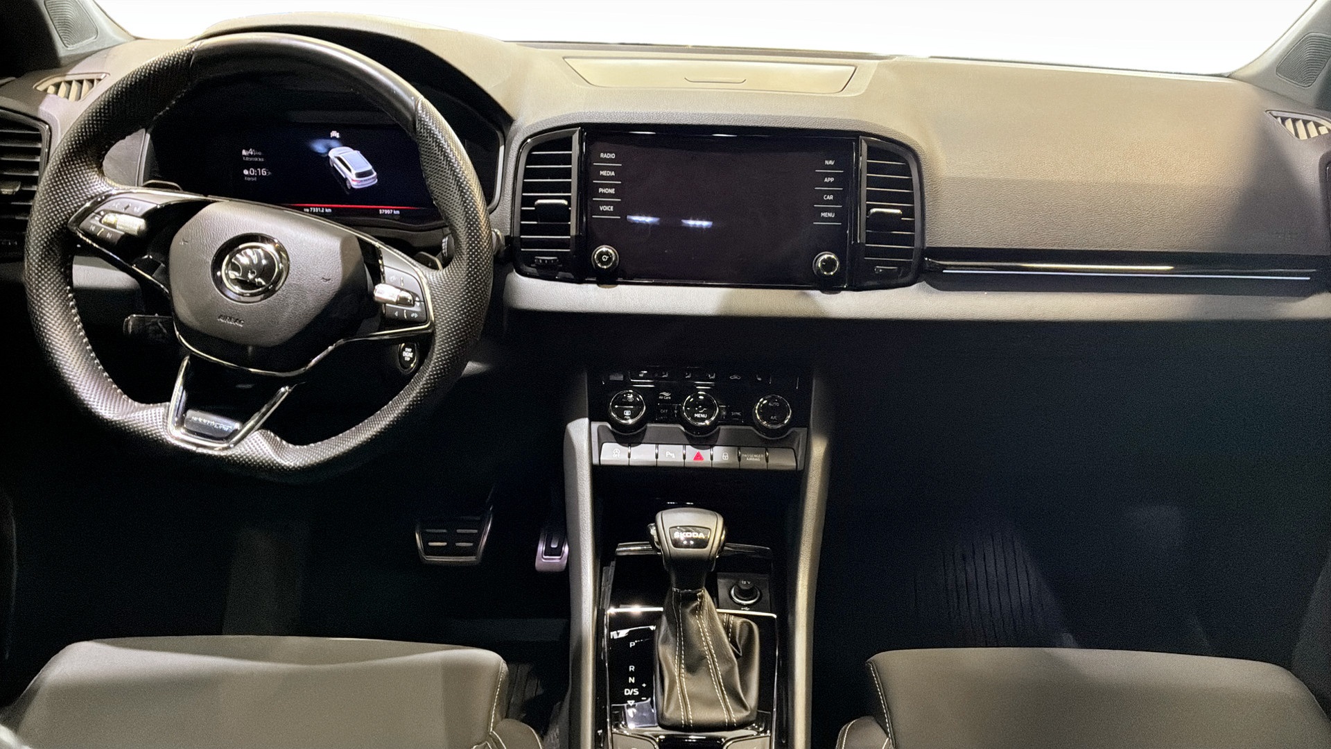 Skoda Karoq SYK40S