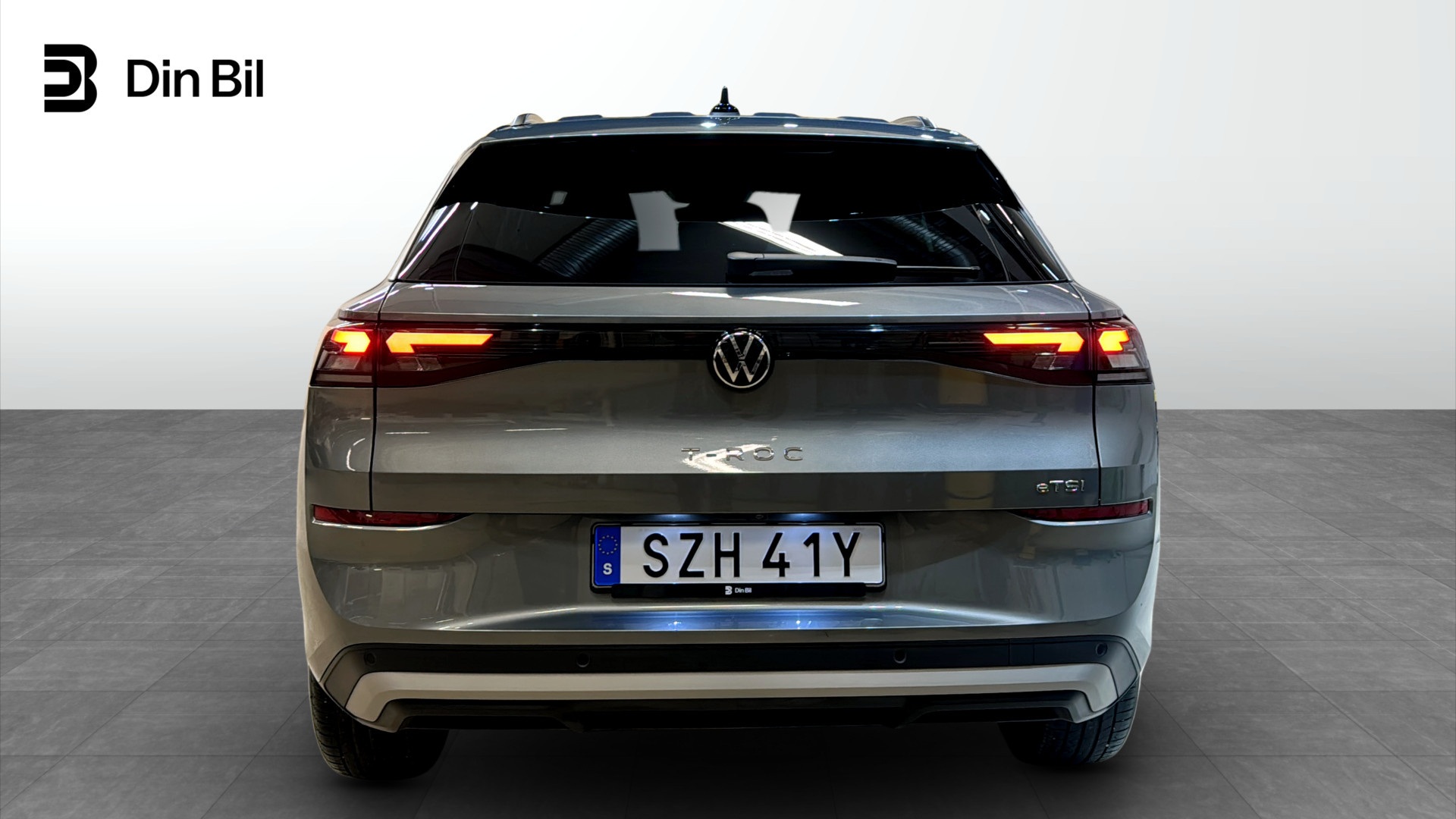 Volkswagen T-Roc SZH41Y