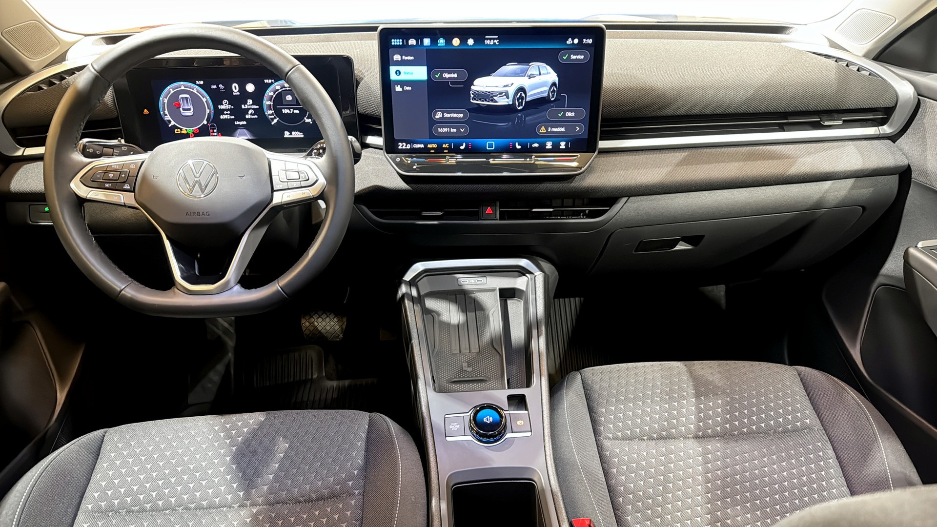 Volkswagen T-Roc SZH41Y