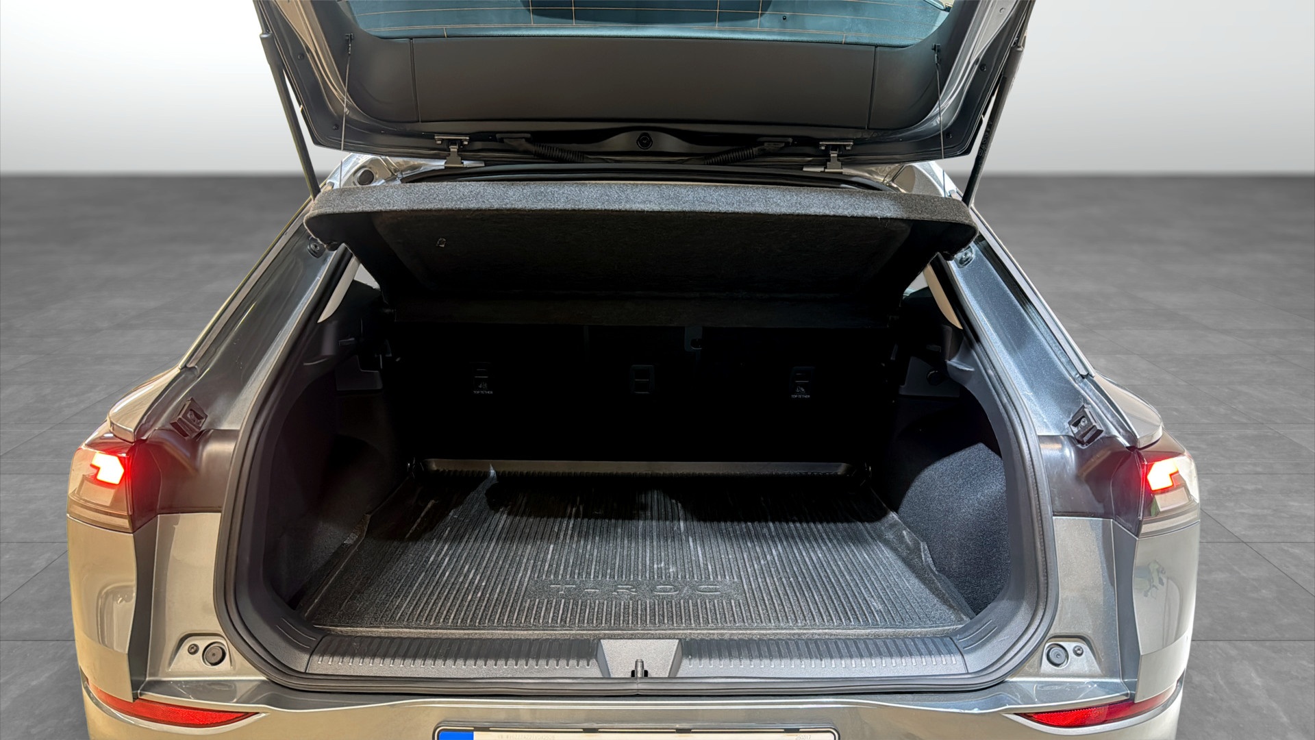 Volkswagen T-Roc SZH41Y