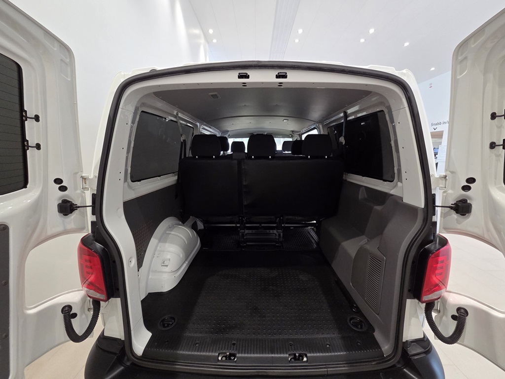 Volkswagen T6 Transporter Kombi SZJ65T