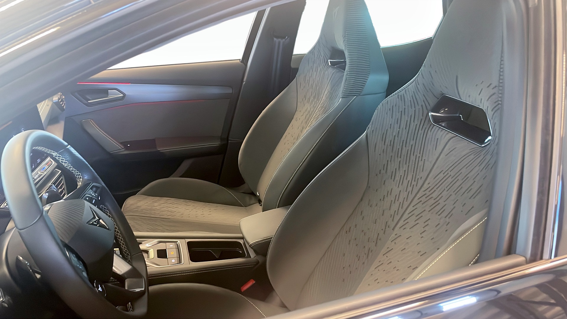 CUPRA Formentor SZS57W
