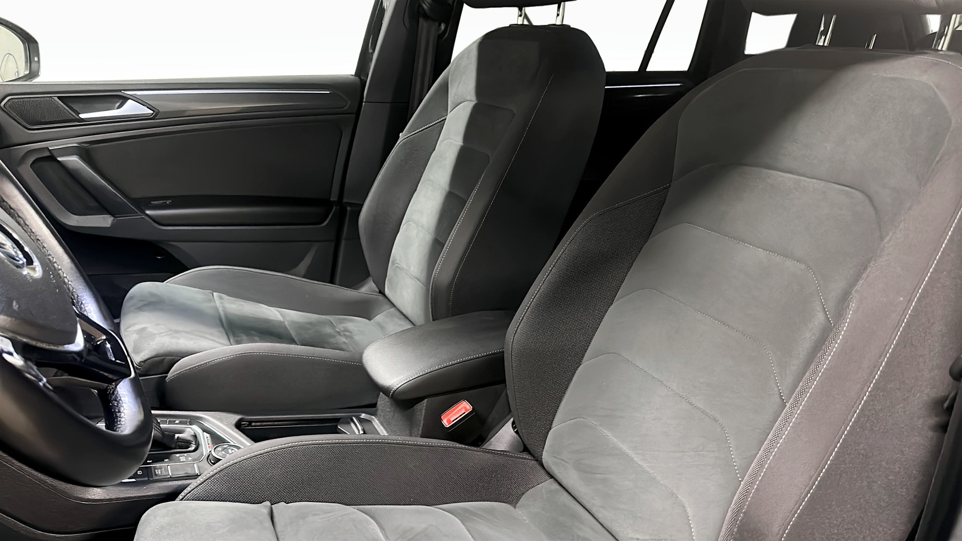 Volkswagen Tiguan SZT26R
