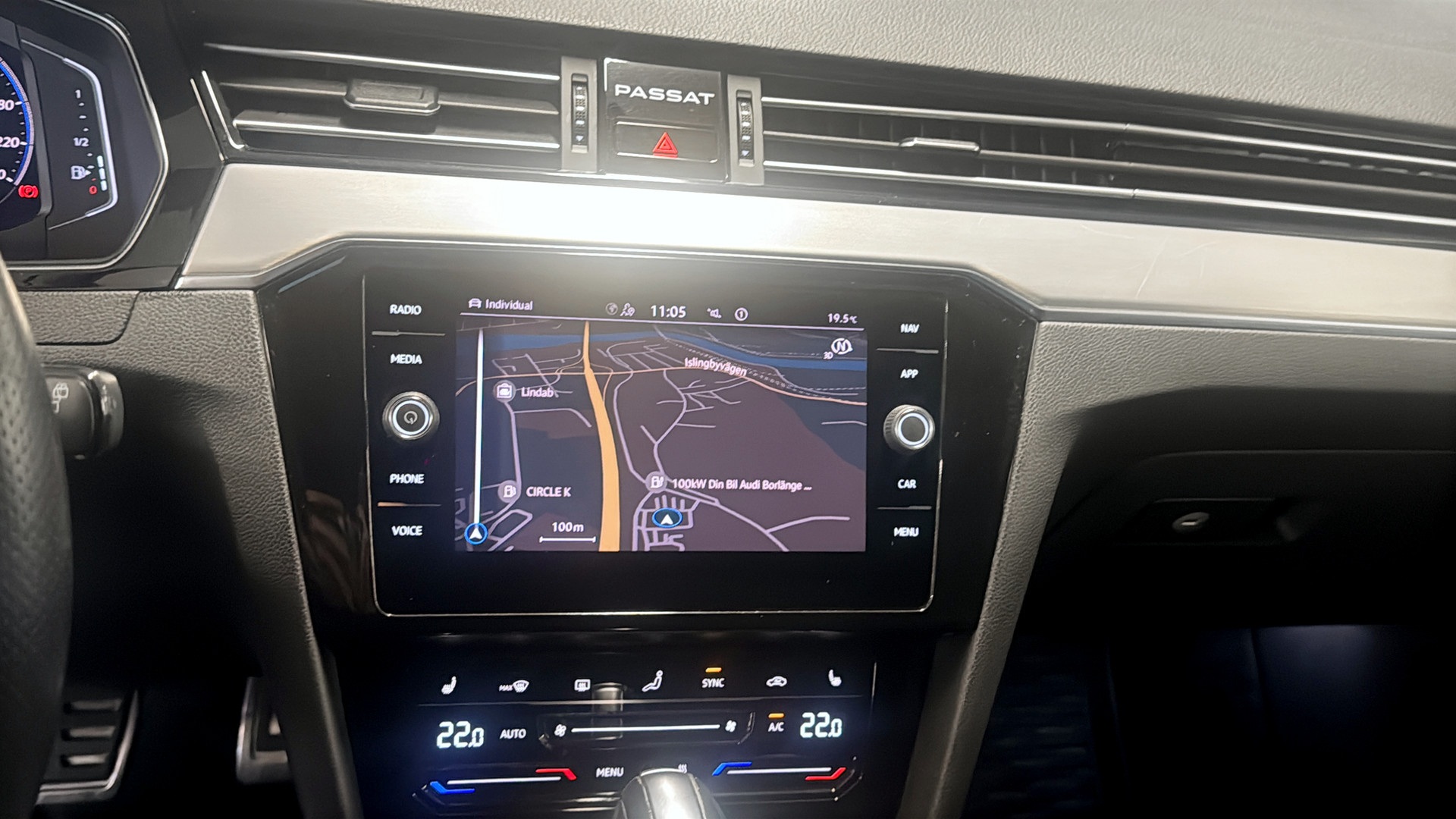 Volkswagen Passat TAE98L