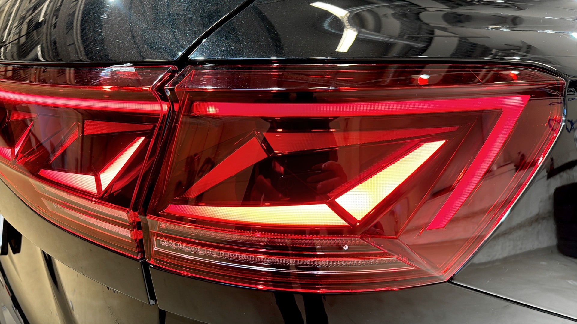 Volkswagen Touareg TAF54N